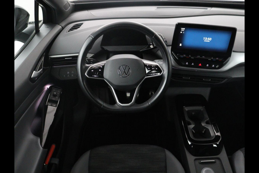 Volkswagen ID.4 Pro 77 kWh | SOH 95,4% | Adaptive cruise | Lane assist | Stuur/stoelverwarming | Climate control | Sfeerverlichting | Caplay | Park assist | 20" velgen