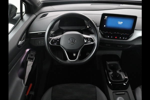 Volkswagen ID.4 Pro 77 kWh | SOH 95,4% | Adaptive cruise | Lane assist | Stuur/stoelverwarming | Climate control | Sfeerverlichting | Caplay | Park assist | 20" velgen