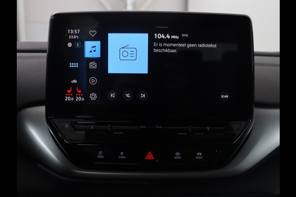 Volkswagen ID.4 Pro 77 kWh | SOH 95,4% | Adaptive cruise | Lane assist | Stuur/stoelverwarming | Climate control | Sfeerverlichting | Caplay | Park assist | 20" velgen