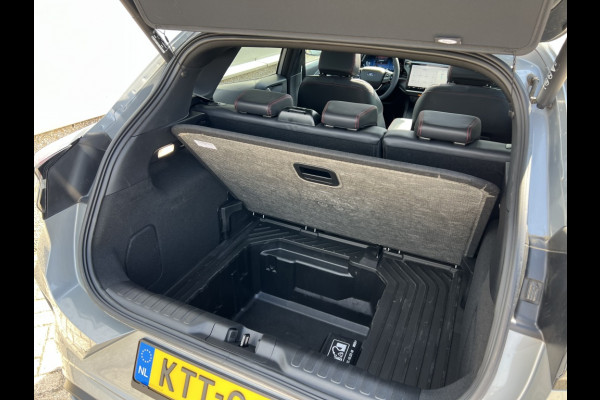 Ford Puma 1.0 EB Hyb ST-Line X AUTOMAAT! DRIVERPACK! PANODAK! WINTERPACK!