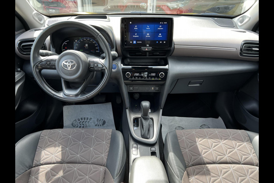 Toyota Yaris Cross 1.5 Hybrid Executive | Eerste eigenaar, Trekhaak, 18 inch, Dodehoekherkenning, Parkeersensoren, Stoelverwarming