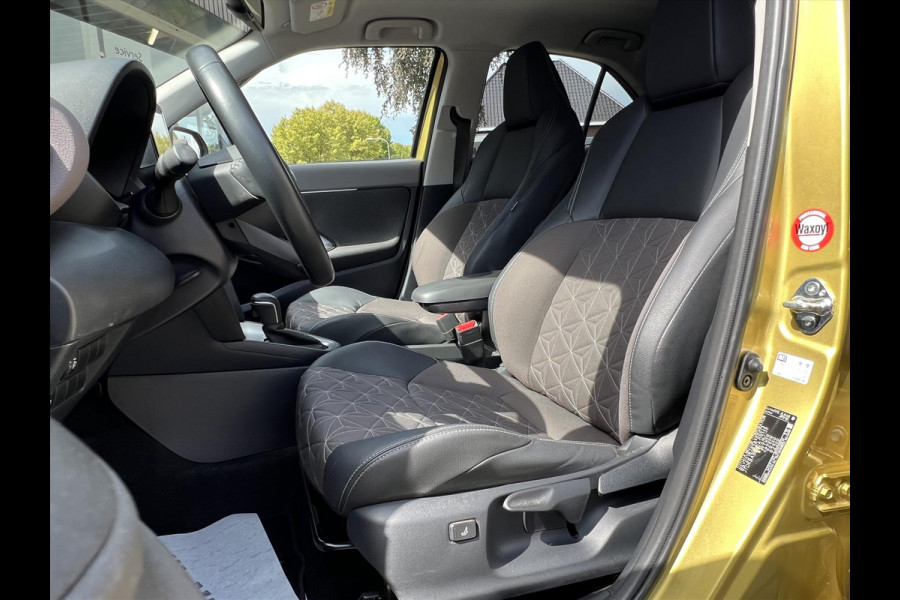 Toyota Yaris Cross 1.5 Hybrid Executive | Eerste eigenaar, Trekhaak, 18 inch, Dodehoekherkenning, Parkeersensoren, Stoelverwarming