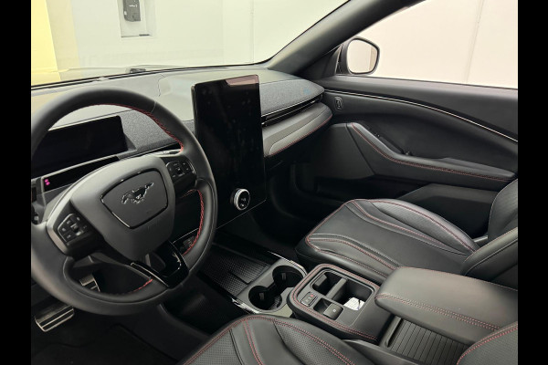 Ford Mustang Mach-E Extended Premium RWD 88 kWh