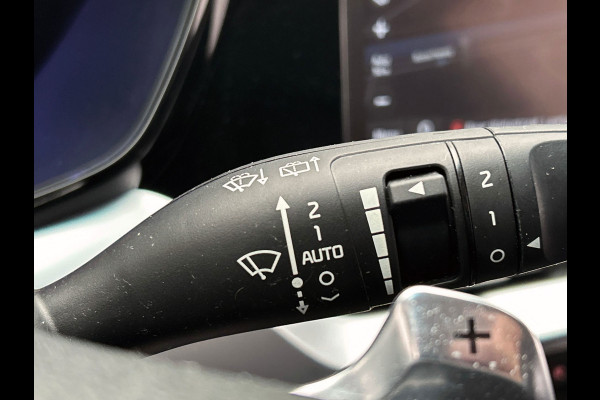 Kia Niro 1.6 GDi Hybrid DynamicLine | Origineel NL | Carplay | Camera | Adapt. Cruise/Control | Trekhaak | Dealer Onderhouden |