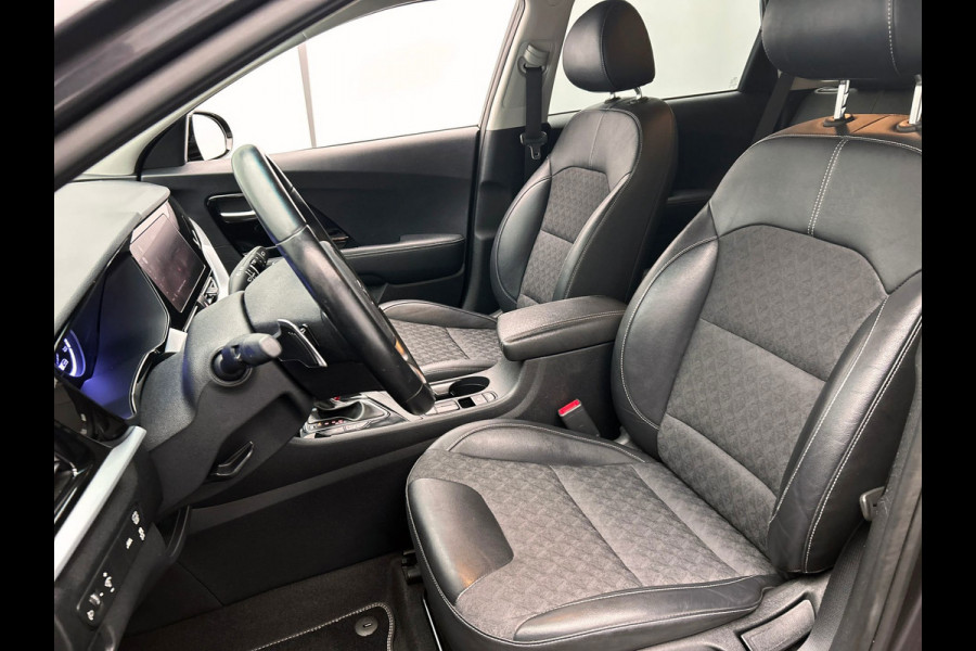Kia Niro 1.6 GDi Hybrid DynamicLine | Origineel NL | Carplay | Camera | Adapt. Cruise/Control | Trekhaak | Dealer Onderhouden |