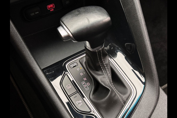 Kia Niro 1.6 GDi Hybrid DynamicLine | Origineel NL | Carplay | Camera | Adapt. Cruise/Control | Trekhaak | Dealer Onderhouden |