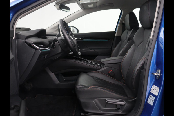 Škoda Enyaq iV 60 | SOH 90,7% | Leder | Stoelverwarming | Head-up | Climate control | Navigatie | Carplay | Sfeerverlichting | Camera | Park assist | EV