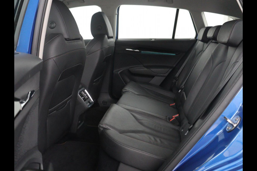 Škoda Enyaq iV 60 | SOH 90,7% | Leder | Stoelverwarming | Head-up | Climate control | Navigatie | Carplay | Sfeerverlichting | Camera | Park assist | EV