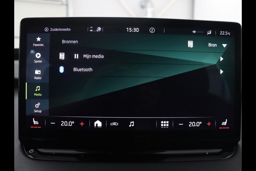 Škoda Enyaq iV 60 | SOH 90,7% | Leder | Stoelverwarming | Head-up | Climate control | Navigatie | Carplay | Sfeerverlichting | Camera | Park assist | EV