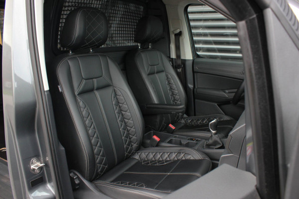 Volkswagen Caddy Cargo 2.0 TDI JB-Edition 199PK / FULL OPTIONS / ACC / APPLE CARPLAY / ACTICE DISPLAY / FRONTLIP / SPOILER / 63DKM