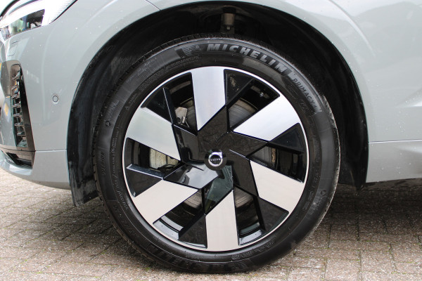 Volvo XC60 2.0 T8 Plug-in hybrid AWD Ultra Dark | Head-Up | Panoramadak | Leder | H&K | BLIS
