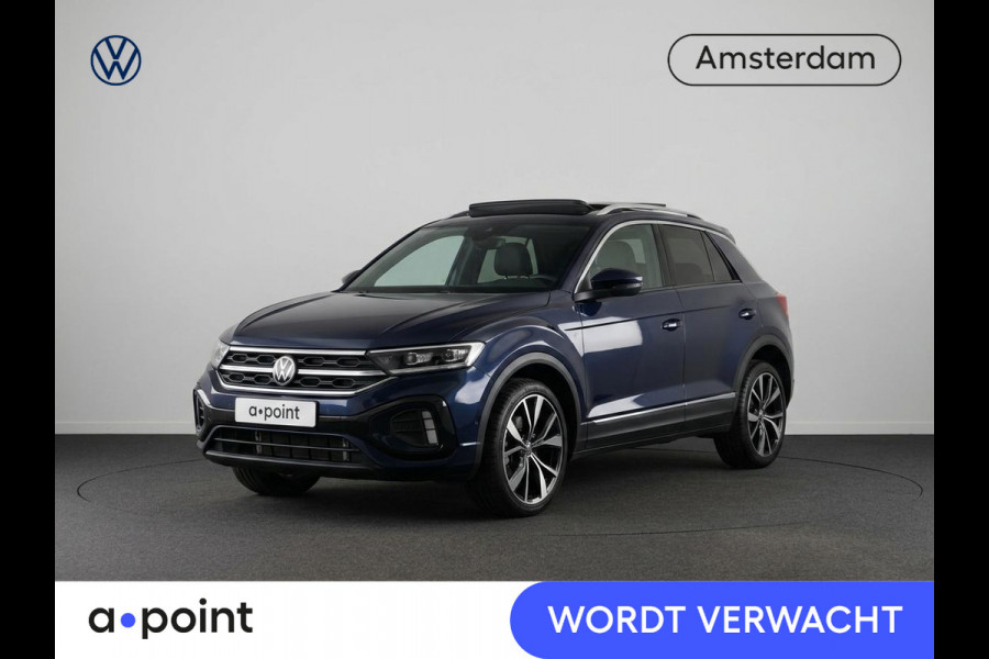 Volkswagen T-Roc 1.5 TSI R-Line 150 pk Automaat (DSG) | Navigatie via App | Panoramadak | Parkeersensoren (Park assist) | Achteruitrijcamera | Black Style pakket | Keyless pakket | R-Line |