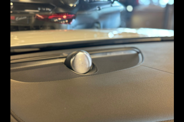 Volvo V90 T6 Polestar l 360 camera l HUD l Luchtvering l Bowers l Memory