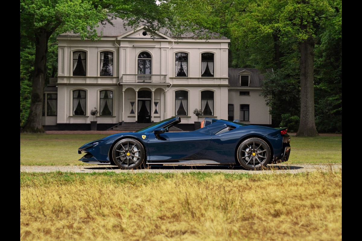 Ferrari SF90 Spider 4.0 V8 | Blu Pozzi | Full carbon! | Carbon wheels