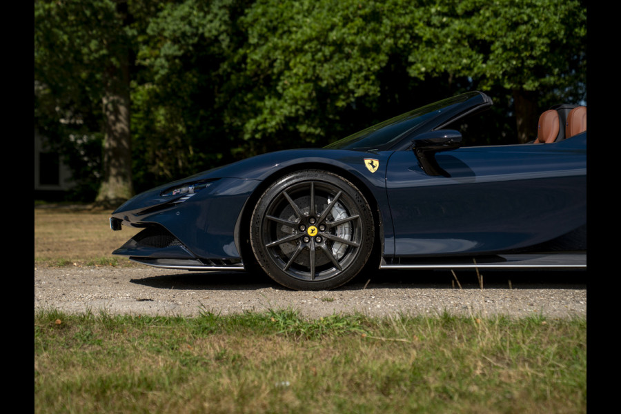 Ferrari SF90 Spider 4.0 V8 | Blu Pozzi | Full carbon! | Carbon wheels