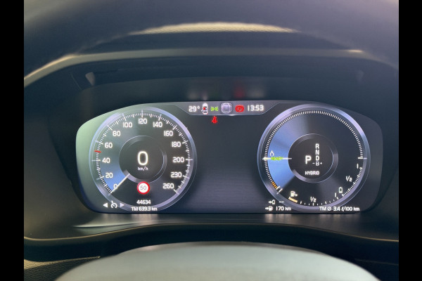 Volvo XC40 1.5 T4 Recharge Inscription|El.Trekhaak|Stuurverw|Keyless