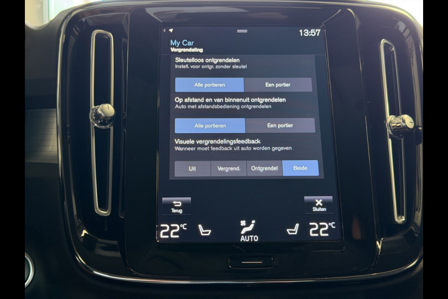 Volvo XC40 1.5 T4 Recharge Inscription|El.Trekhaak|Stuurverw|Keyless