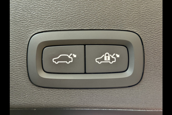 Volvo XC40 1.5 T4 Recharge Inscription|El.Trekhaak|Stuurverw|Keyless