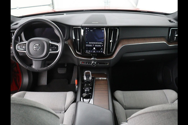 Volvo XC60 2.0 T6 Plug-in hybrid AWD Inscription Exclusive | SOH 91,3% | Panoramadak | Memory | Adaptive cruise | Stuur/stoelverwarming | Carplay | Harman/Kardon | 360 camera | Trekhaak