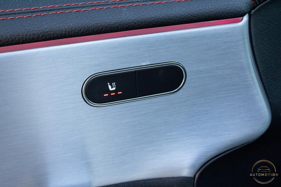 Mercedes-Benz CLA-Klasse 180 Business Solution AMG PANO CAMERA HUD LED STOELVERWARMING
