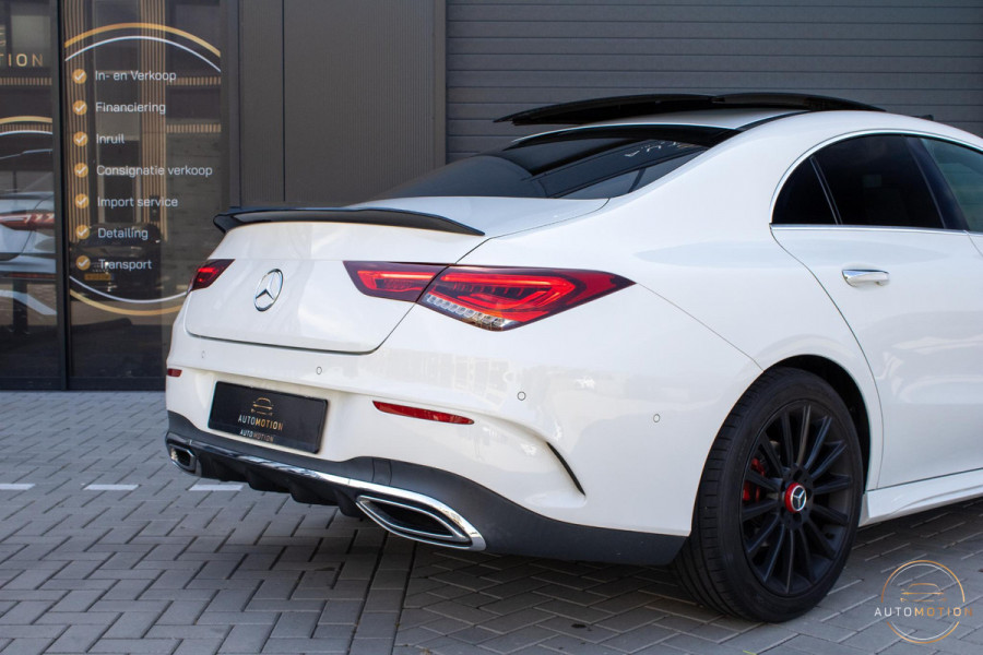 Mercedes-Benz CLA-Klasse 180 Business Solution AMG PANO CAMERA HUD LED STOELVERWARMING