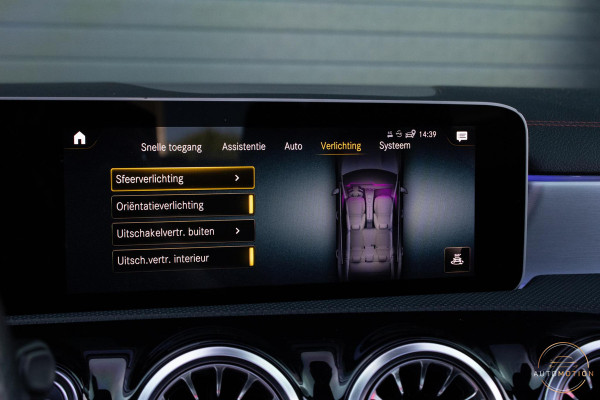 Mercedes-Benz CLA-Klasse 180 Business Solution AMG PANO CAMERA HUD LED STOELVERWARMING