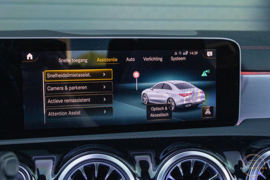 Mercedes-Benz CLA-Klasse 180 Business Solution AMG PANO CAMERA HUD LED STOELVERWARMING