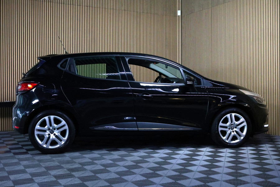 Renault Clio 0.9 TCe Limited AIRCO NAVI STOELVW CRUISE BT'19