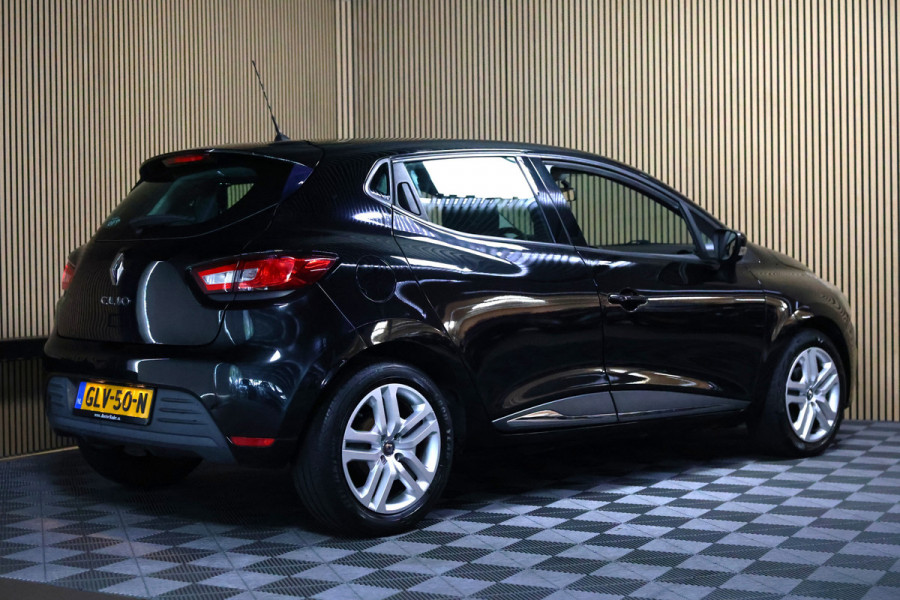 Renault Clio 0.9 TCe Limited AIRCO NAVI STOELVW CRUISE BT'19