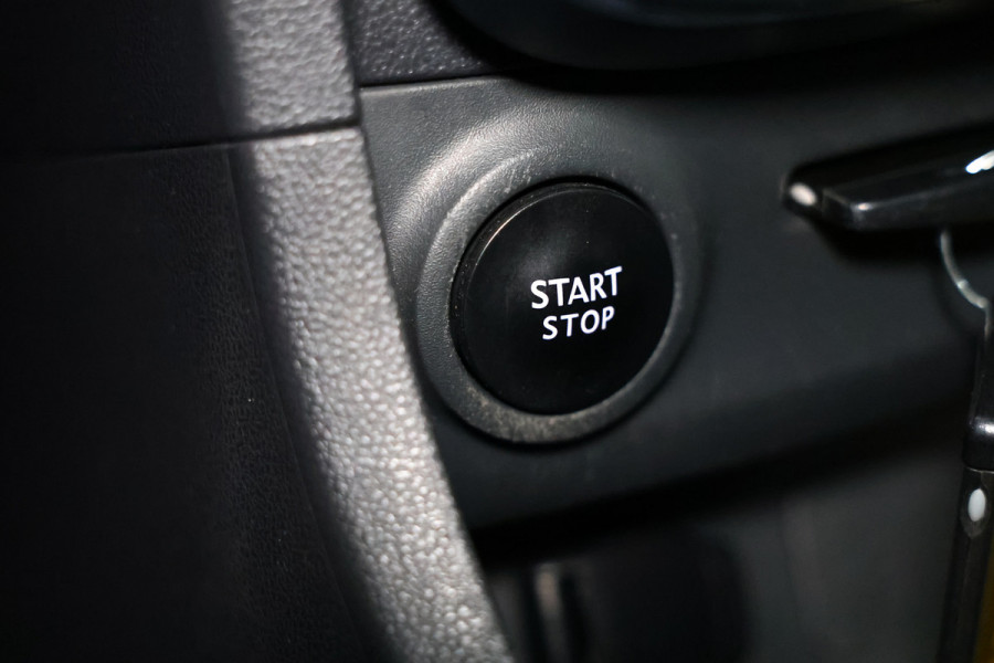 Renault Clio 0.9 TCe Limited AIRCO NAVI STOELVW CRUISE BT'19