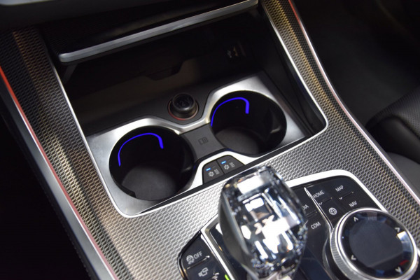 BMW X5 M50i V8 High Executive Navi|Leder|Dealer onderhouden|Massage|Swarovski|Sky-Lounge|531pk!!|ACC|Org.NL
