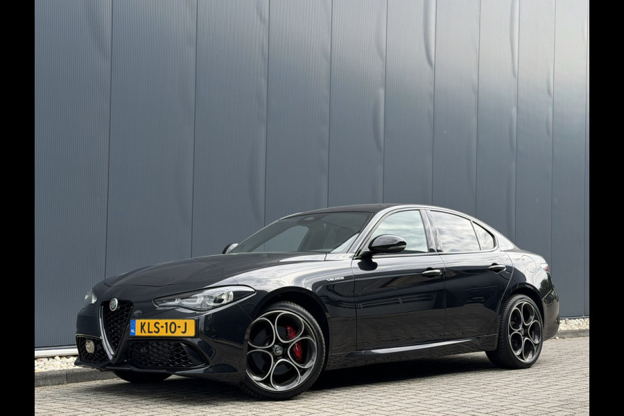 Alfa Romeo Giulia 2.0 T GME AWD Veloce | 19" Velgen | Camera | Navigatie | Stoelverwarming | Apple Carplay/Android Auto | Leder
