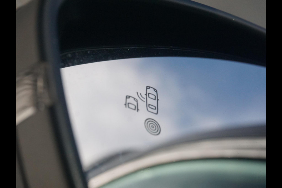 Peugeot 2008 1.2 Hybrid 145 GT 360 Camera