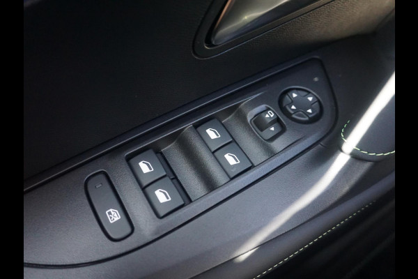 Peugeot 2008 1.2 Hybrid 145 GT 360 Camera