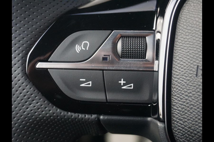 Peugeot 2008 1.2 Hybrid 145 GT 360 Camera