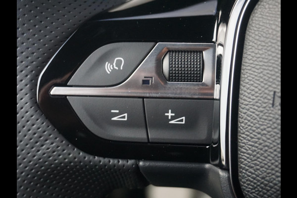 Peugeot 2008 1.2 Hybrid 145 GT 360 Camera