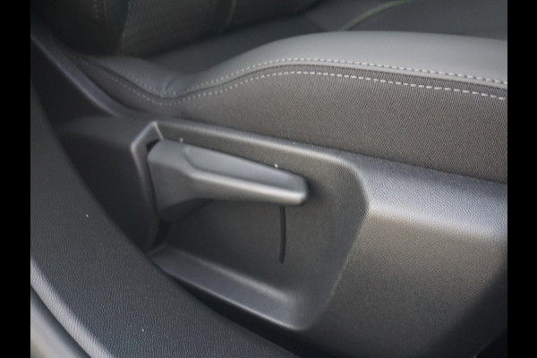 Peugeot 2008 1.2 Hybrid 145 GT 360 Camera