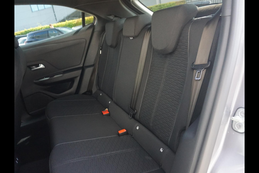 Opel Mokka 1.2 Turbo Hybrid Business Edition Keyless entry