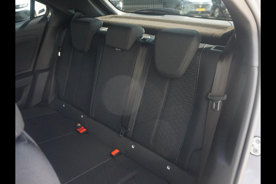 Opel Mokka 1.2 Turbo Hybrid Business Edition Keyless entry