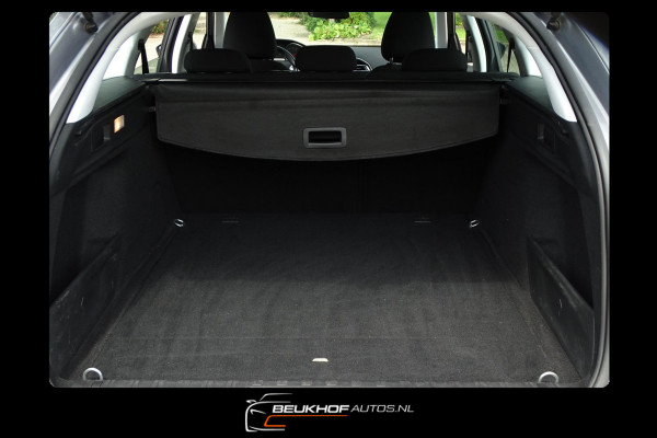 Peugeot 308 SW 1.2 Trekhaak Navi Apple Carplay Airco