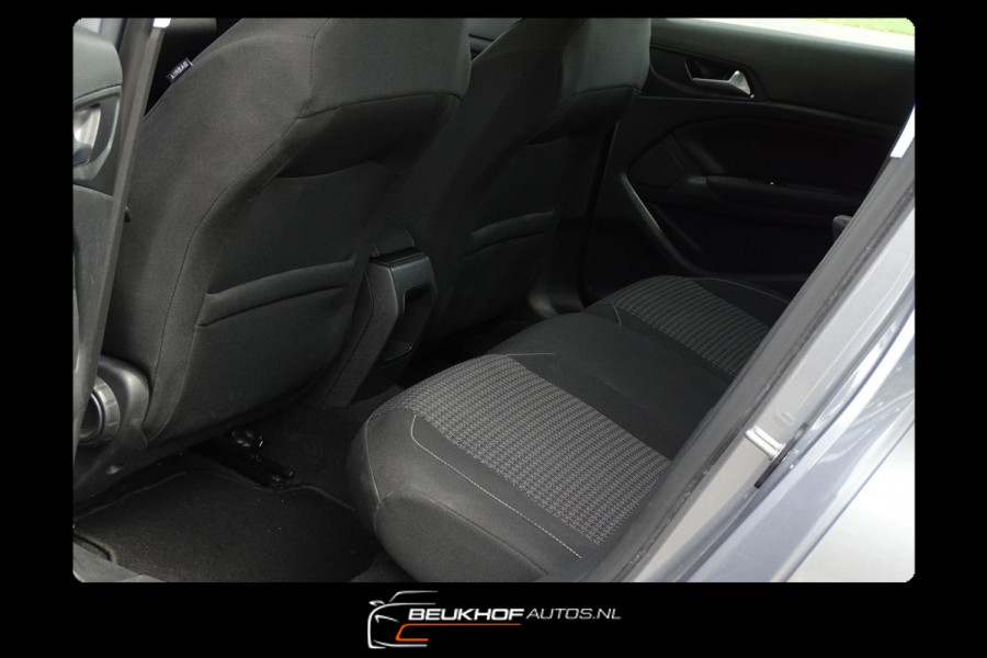 Peugeot 308 SW 1.2 Trekhaak Navi Apple Carplay Airco