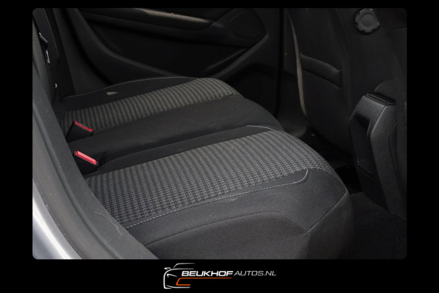 Peugeot 308 SW 1.2 Trekhaak Navi Apple Carplay Airco
