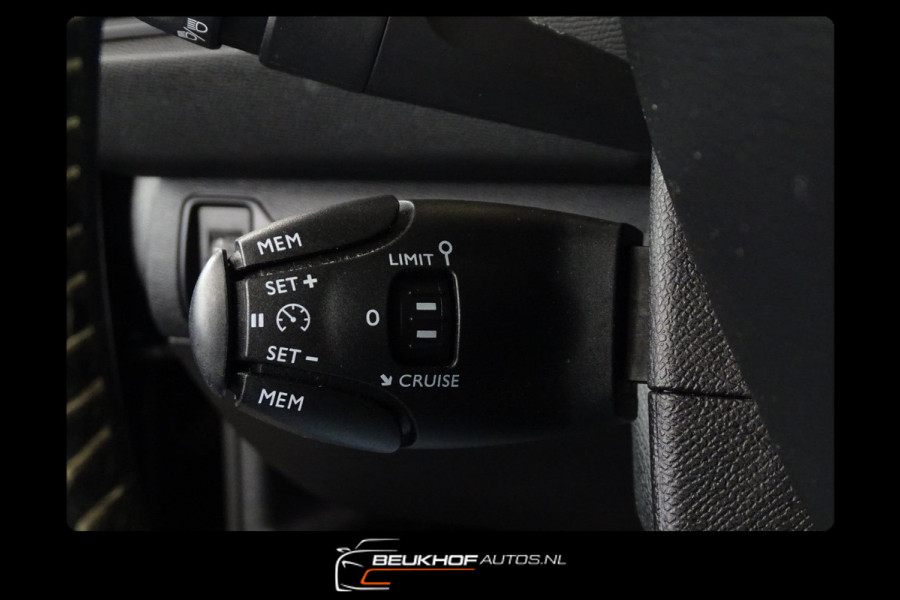 Peugeot 308 SW 1.2 Trekhaak Navi Apple Carplay Airco
