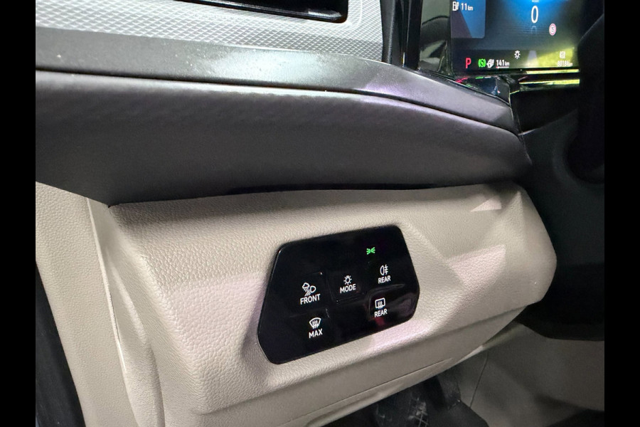 Volkswagen Multivan 1.4 eHybrid 6P NAVI/LED/DAB/CARPLAY/CAM/ECC/PDC/CRUISE///