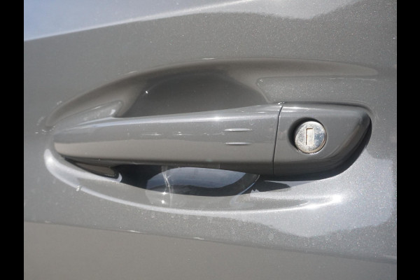 Peugeot 208 1.2 Hybrid 110 e-DCS6 Allure 360 Camera