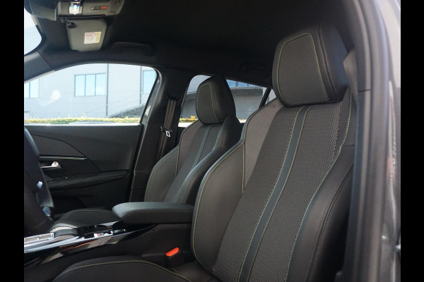 Peugeot e-2008 EV GT Avantage 54 kWh