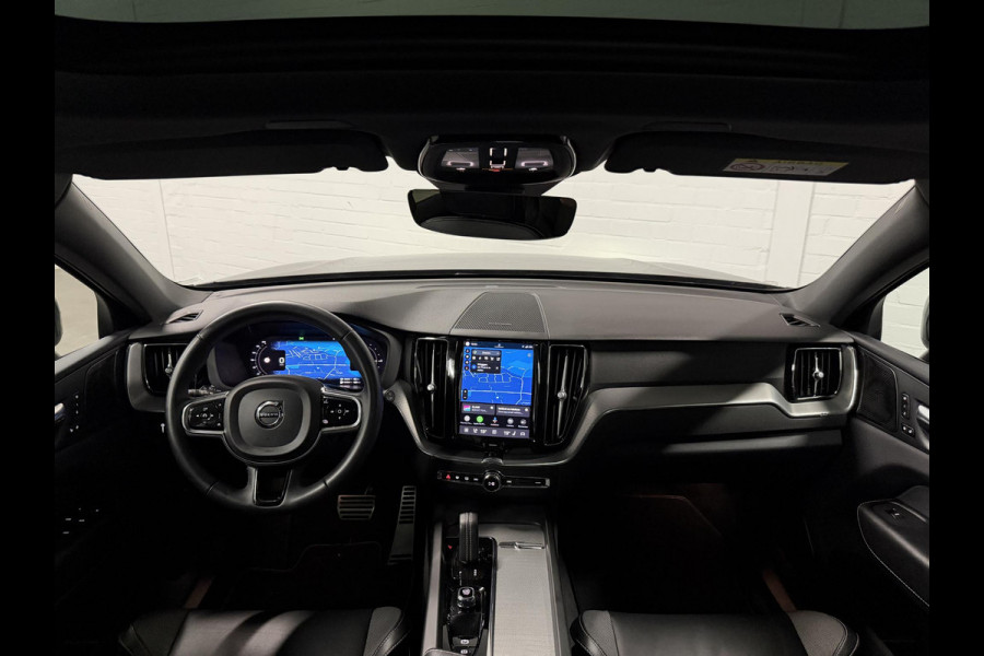 Volvo XC60 2.0 T6 Plug-in hybrid AWD Plus Dark Long Range | Open dak | Adapt. cruise | Harman/Kardon | Stuur-/Stoelverwarming | 360 Camera | Google | Keyless | Memory