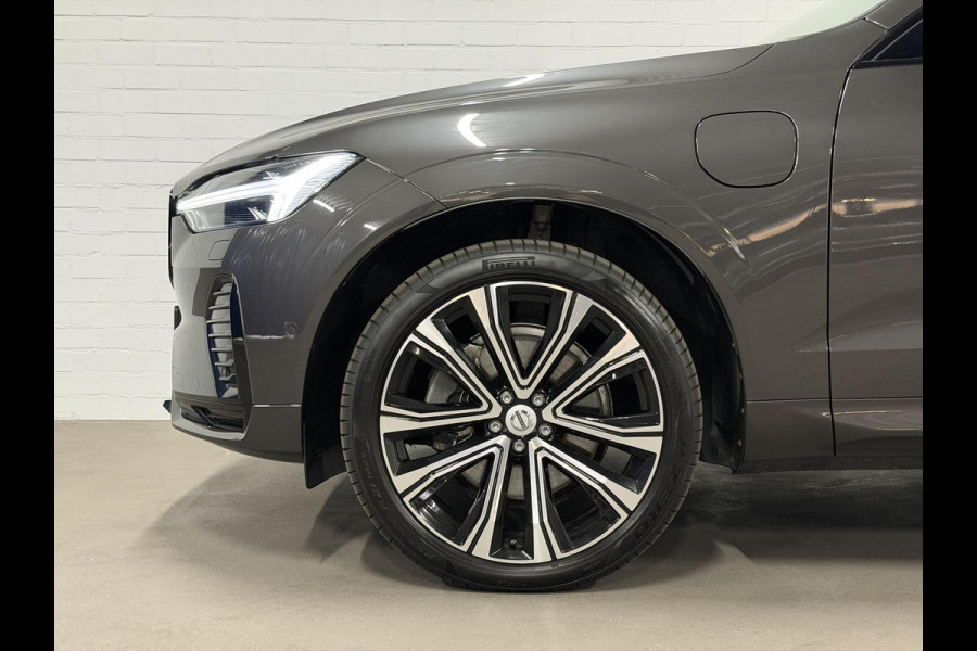 Volvo XC60 2.0 T6 Plug-in hybrid AWD Plus Dark Long Range | Open dak | Adapt. cruise | Harman/Kardon | Stuur-/Stoelverwarming | 360 Camera | Google | Keyless | Memory