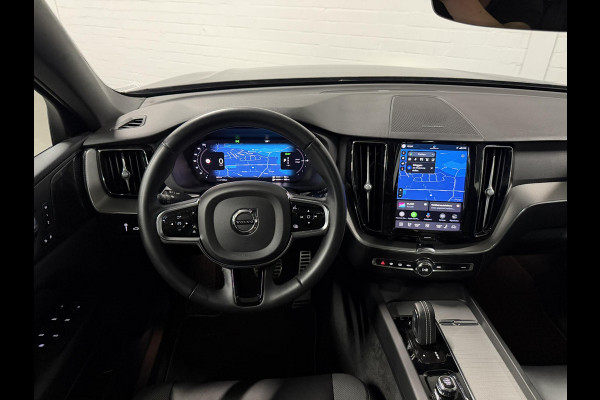 Volvo XC60 2.0 T6 Plug-in hybrid AWD Plus Dark Long Range | Open dak | Adapt. cruise | Harman/Kardon | Stuur-/Stoelverwarming | 360 Camera | Google | Keyless | Memory