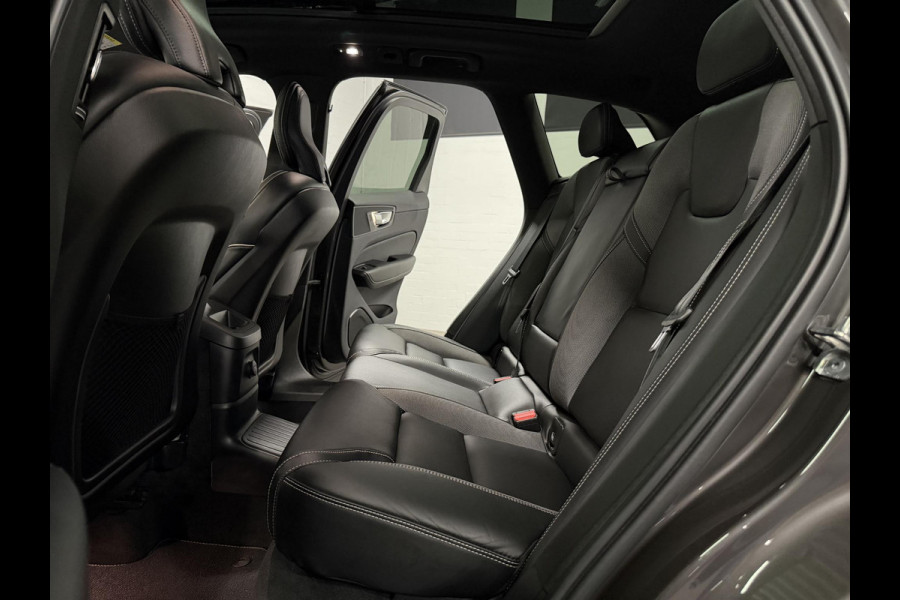 Volvo XC60 2.0 T6 Plug-in hybrid AWD Plus Dark Long Range | Open dak | Adapt. cruise | Harman/Kardon | Stuur-/Stoelverwarming | 360 Camera | Google | Keyless | Memory